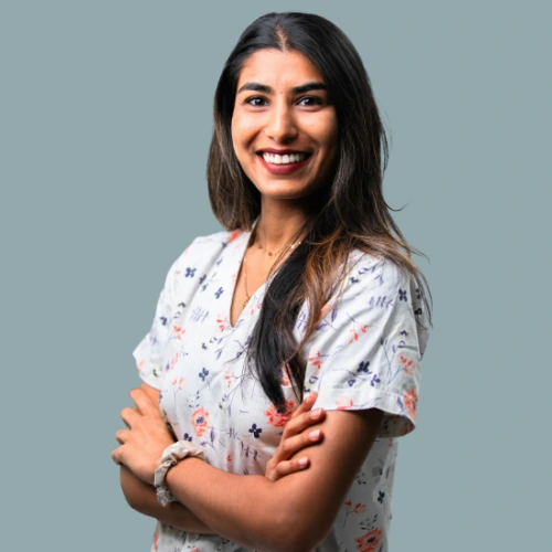 Mateenah Dewangree — Physiotherapist | BSc (Hons)